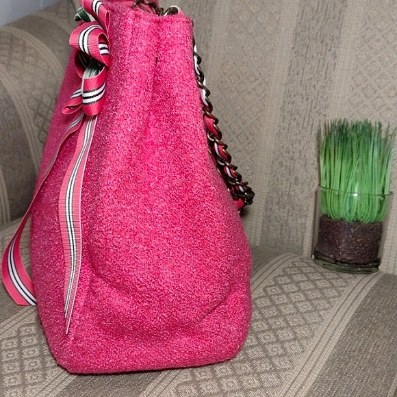 Goldie Limited Edition Barbie Pink Tweed Tote Bag - Picture 5 of 14